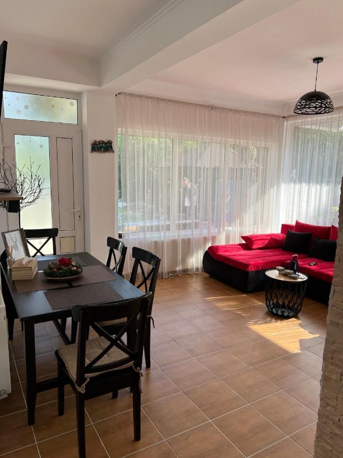 Vila Vibrant Бран Екстериор снимка