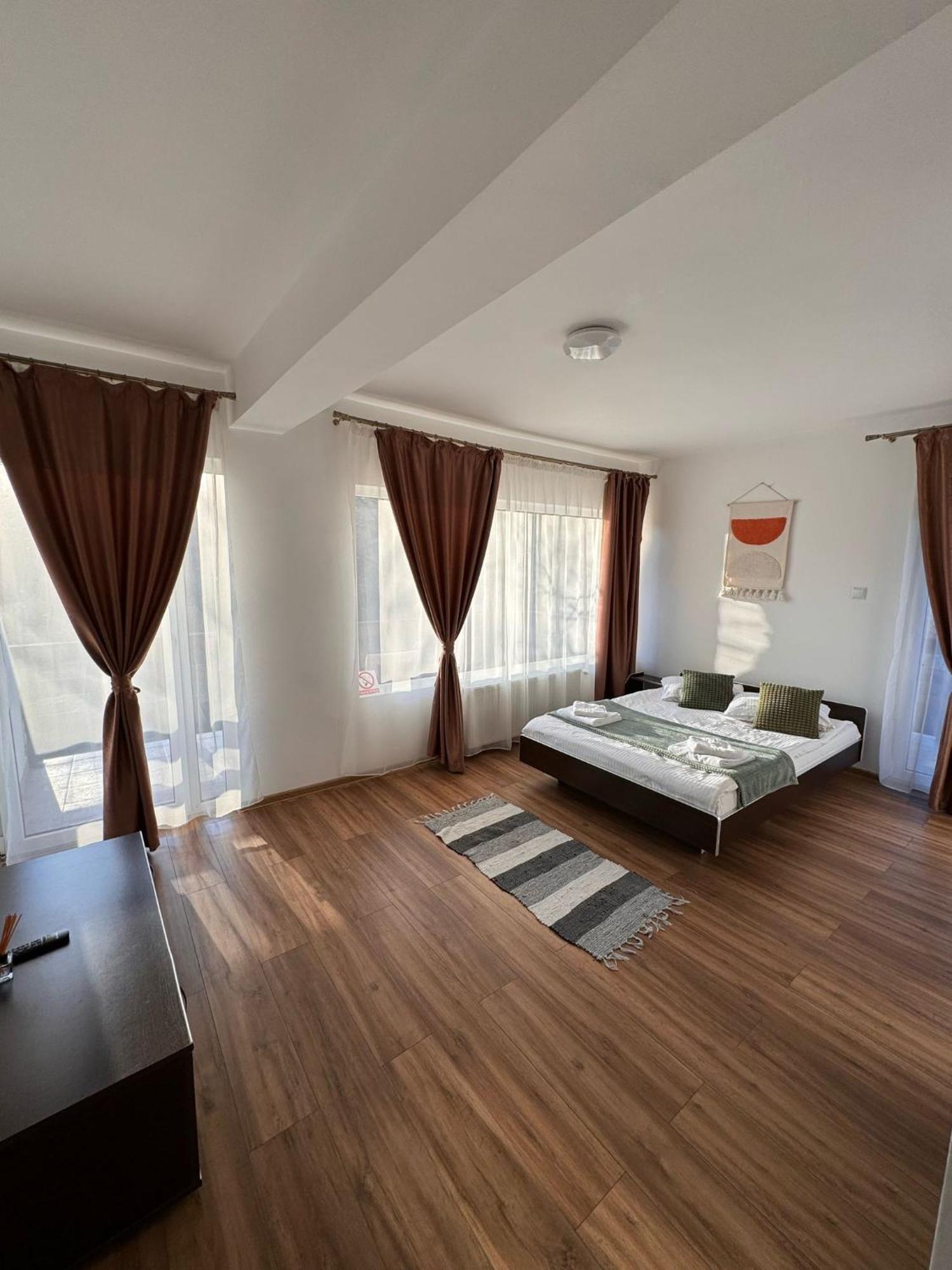 Vila Vibrant Бран Екстериор снимка