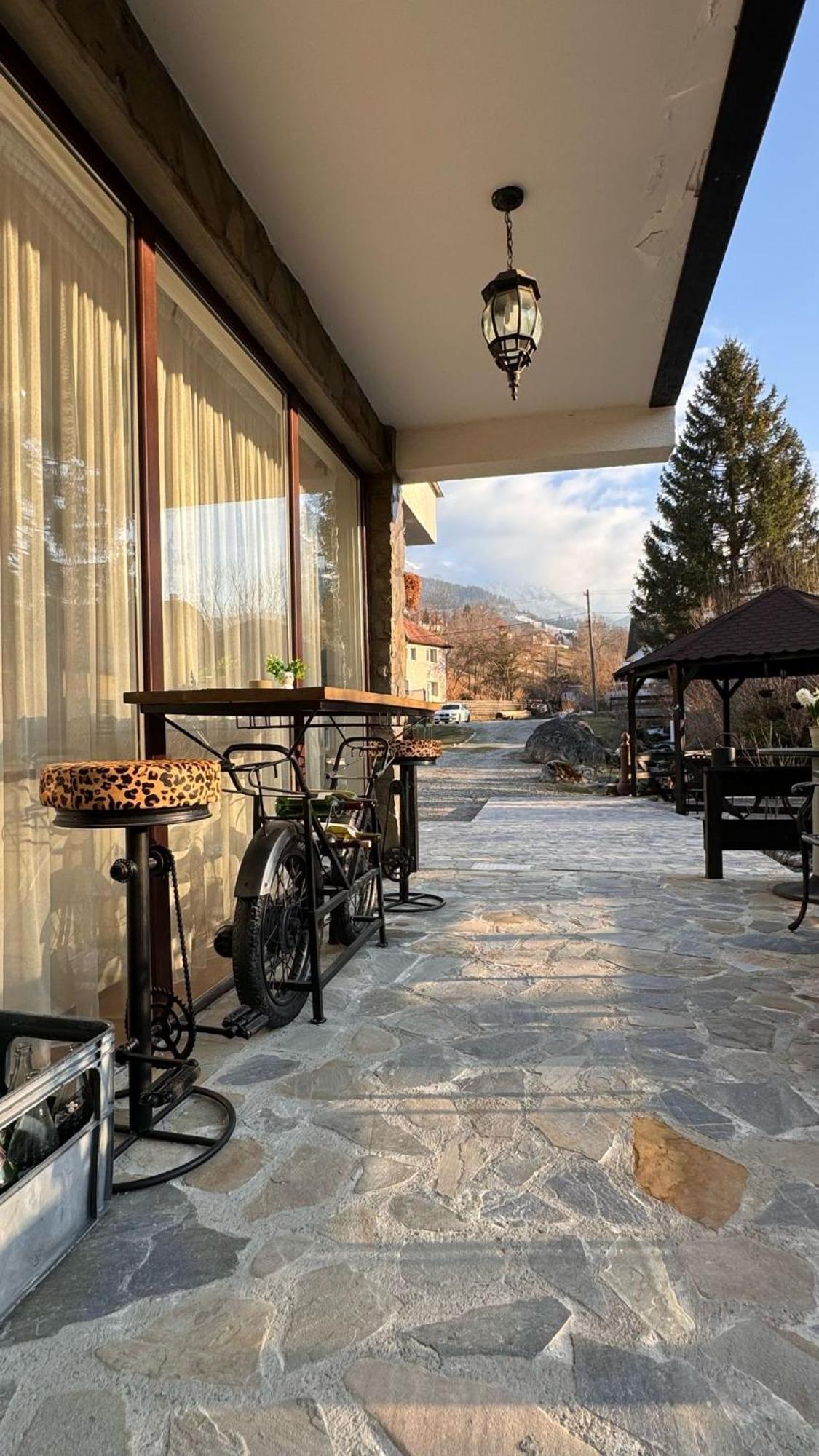 Vila Vibrant Бран Екстериор снимка